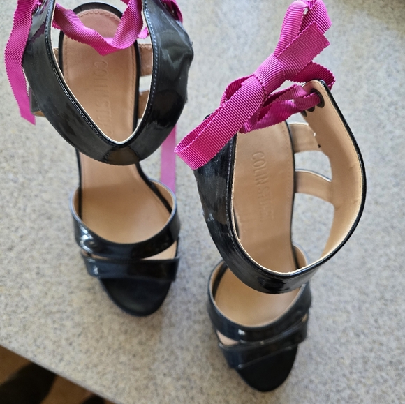 Colin Stuart 4 in patent leather heels. - Picture 3 of 9